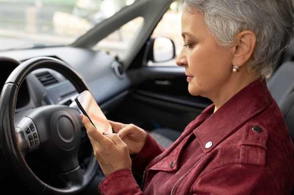 How to Avoid Distracted Driving
